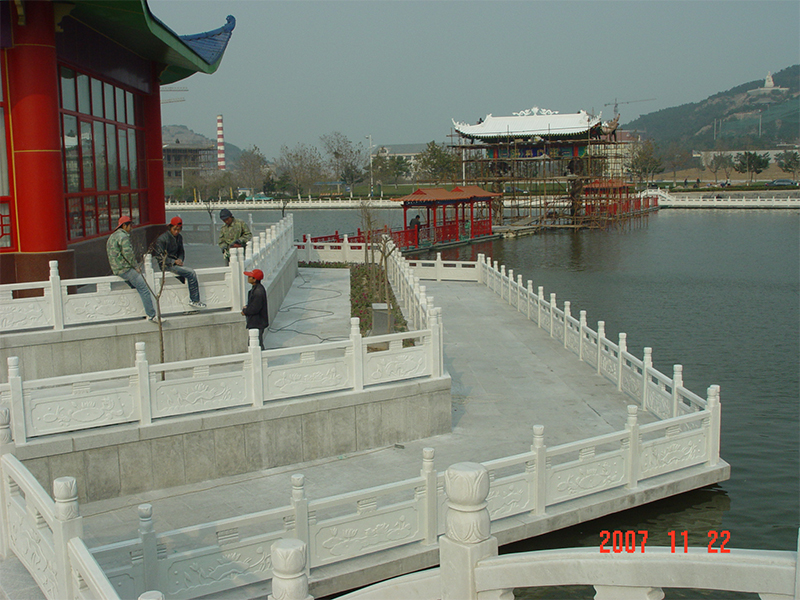 景區河道石欄桿(圖1)