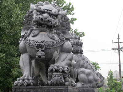  山門石獅子 