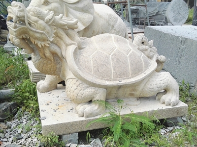  石雕鰲鬼 